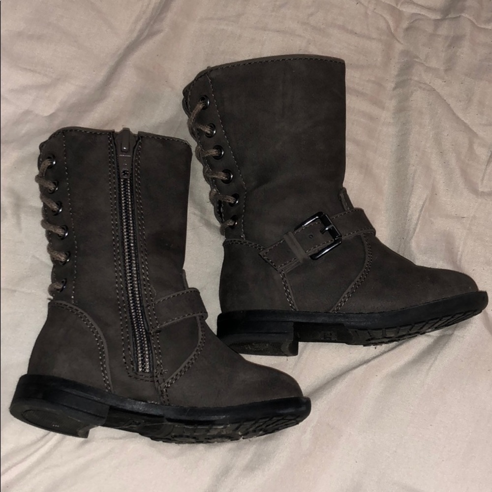 Size 4 girl boots baby size